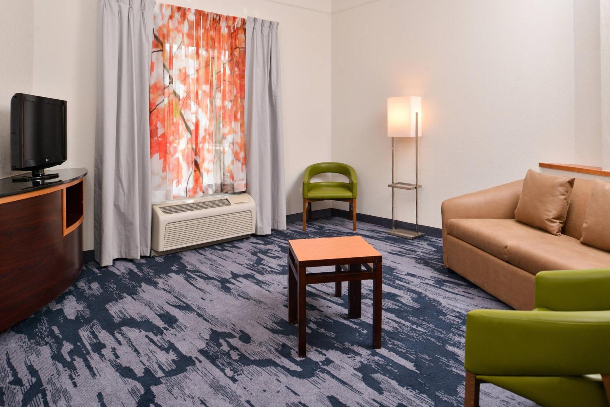 Fairfield Inn And Suites By Marriott Birmingham Pelham/I-65 Exterior foto