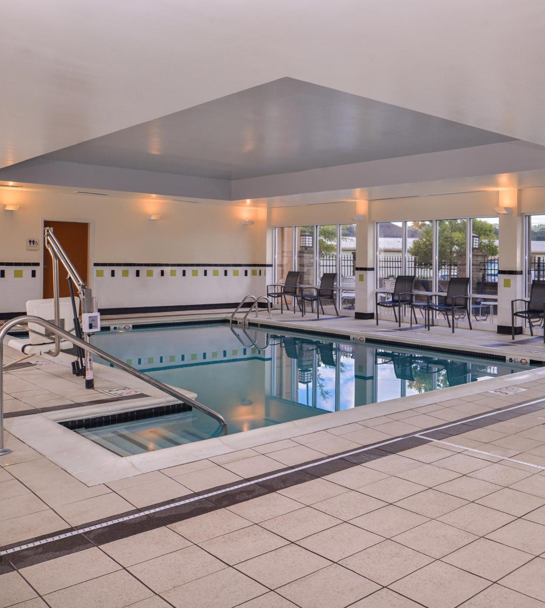 Fairfield Inn And Suites By Marriott Birmingham Pelham/I-65 Exterior foto